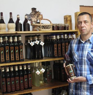 Podno lečićke grede: OPG “Bačak” Nikole i Božane Baćak